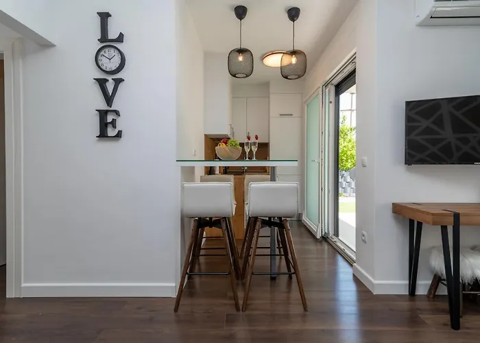 A&r - Seget Daire Trogir